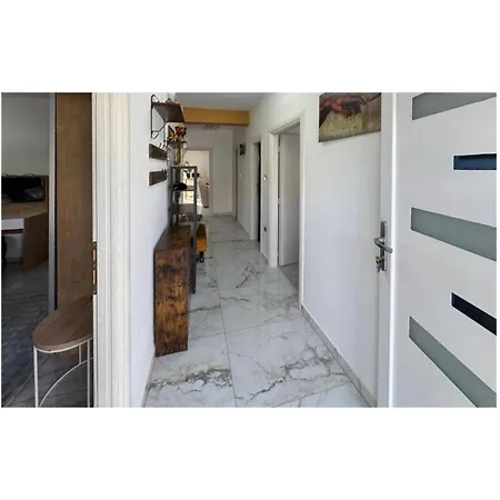 Apartament Stunning In With Wifi *