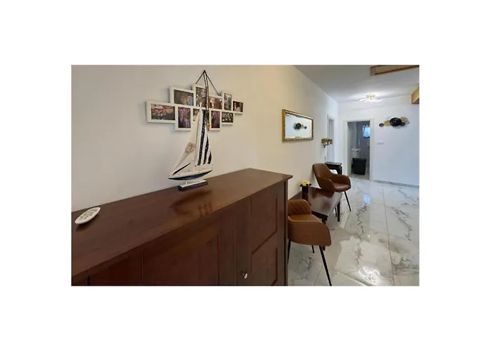 公寓 Stunning In With Wifi 特罗吉尔